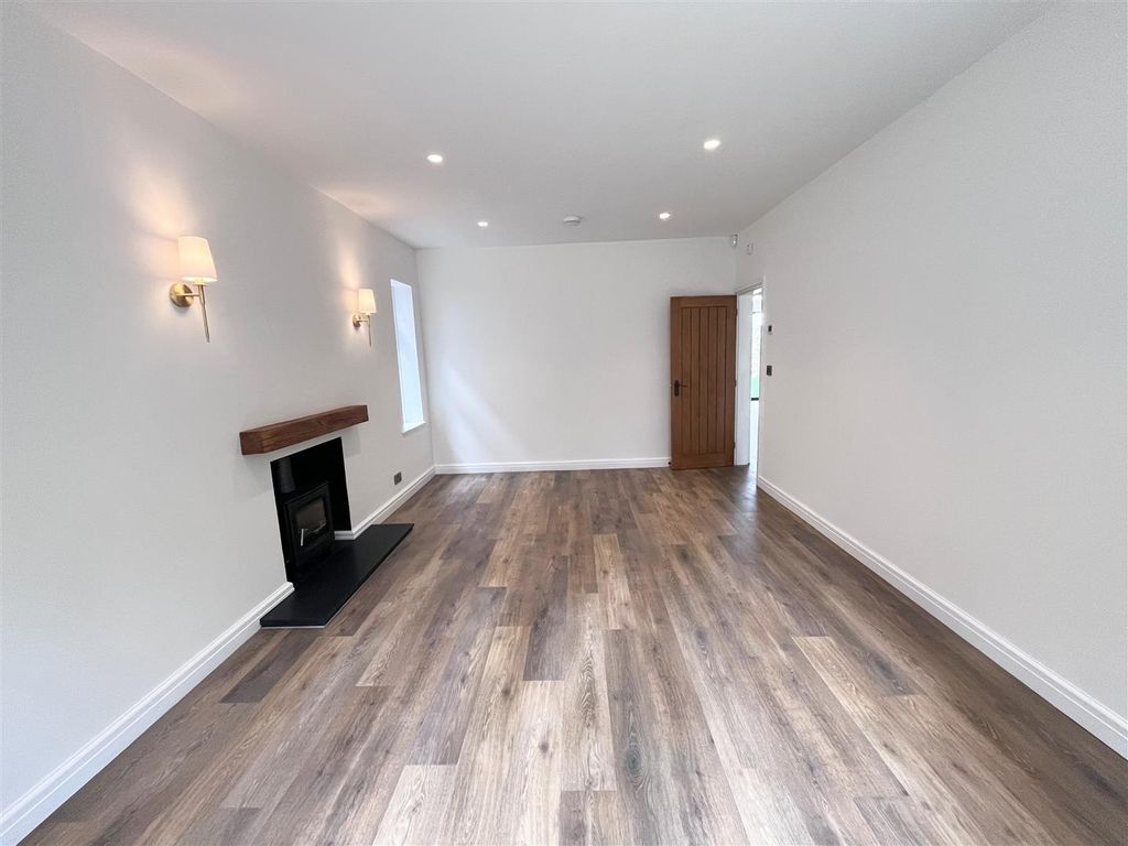 Additional image 10 of 5 bed detached house to rentKnutsford Road, Wilmslow SK9