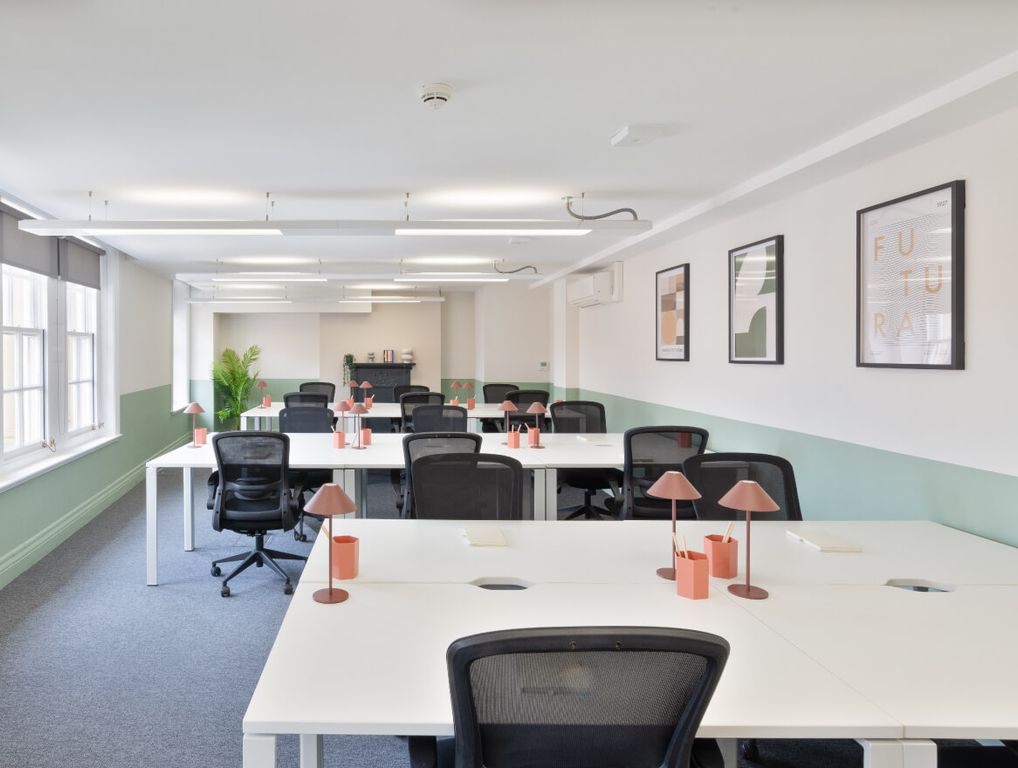 Property photo 1 of 13 Office