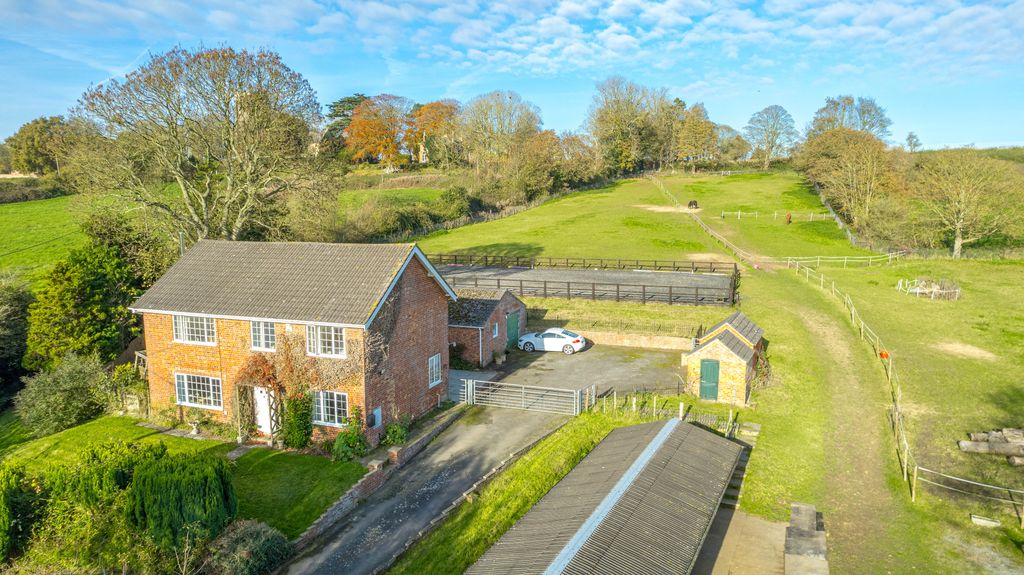 Property photo 1 of 45