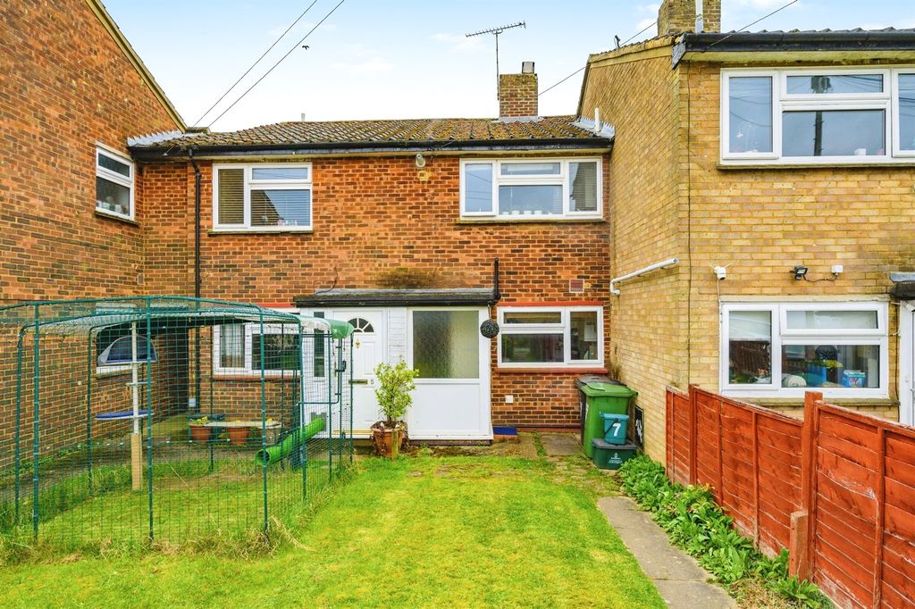 Property photo 2 of 10