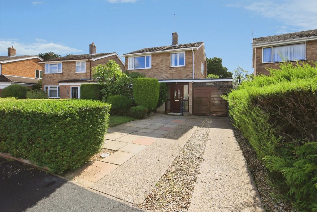 Property photo 1 of 18 Pbox-Img.Jpg