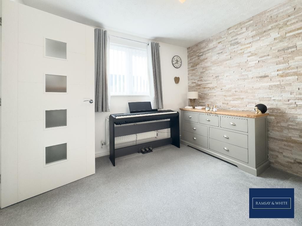 Property photo 3 of 19 Photo 3