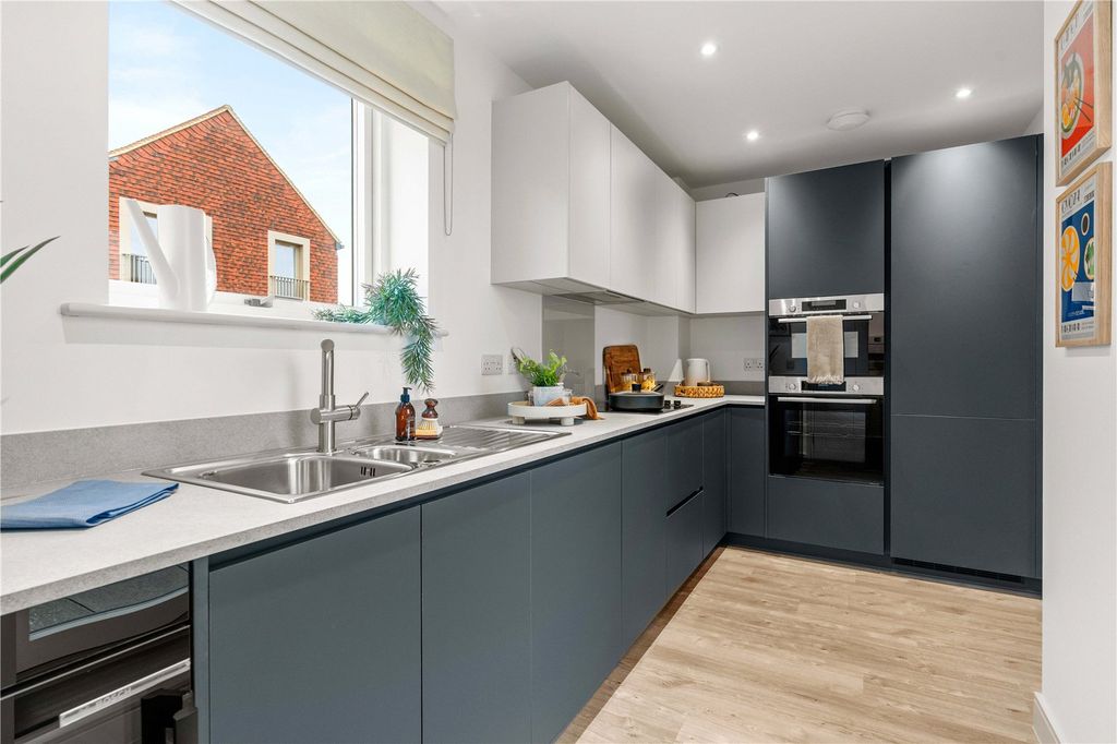 Property photo 3 of 14 Picture No. 06