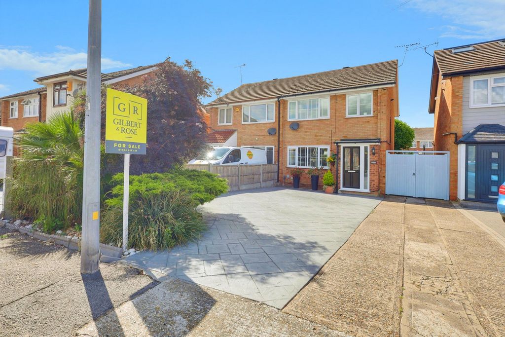 Property photo 1 of 18