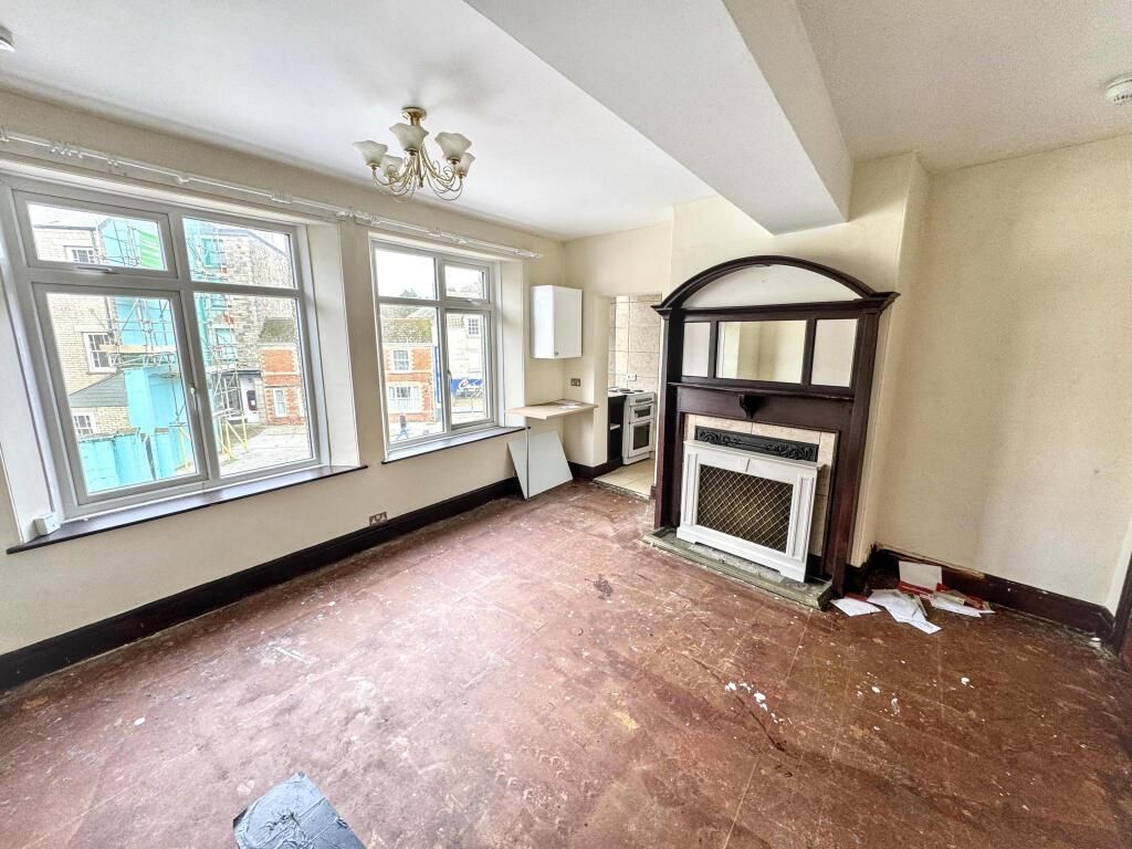 Property photo 3 of 4
