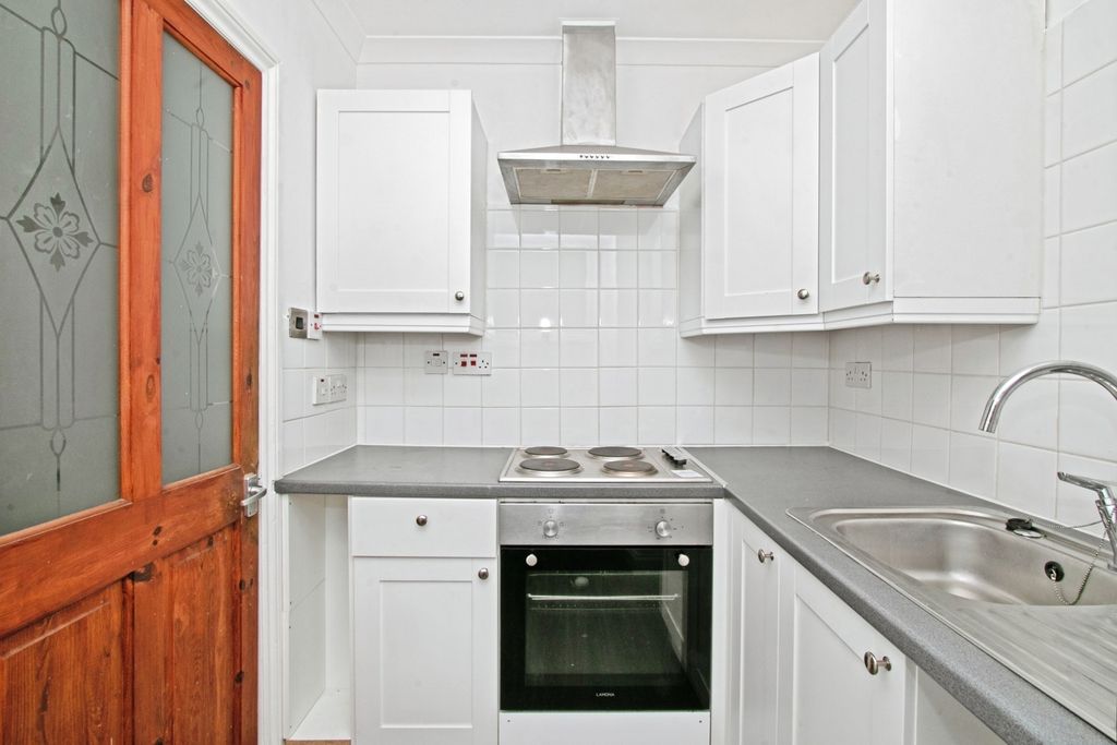 Property photo 2 of 13 Photo