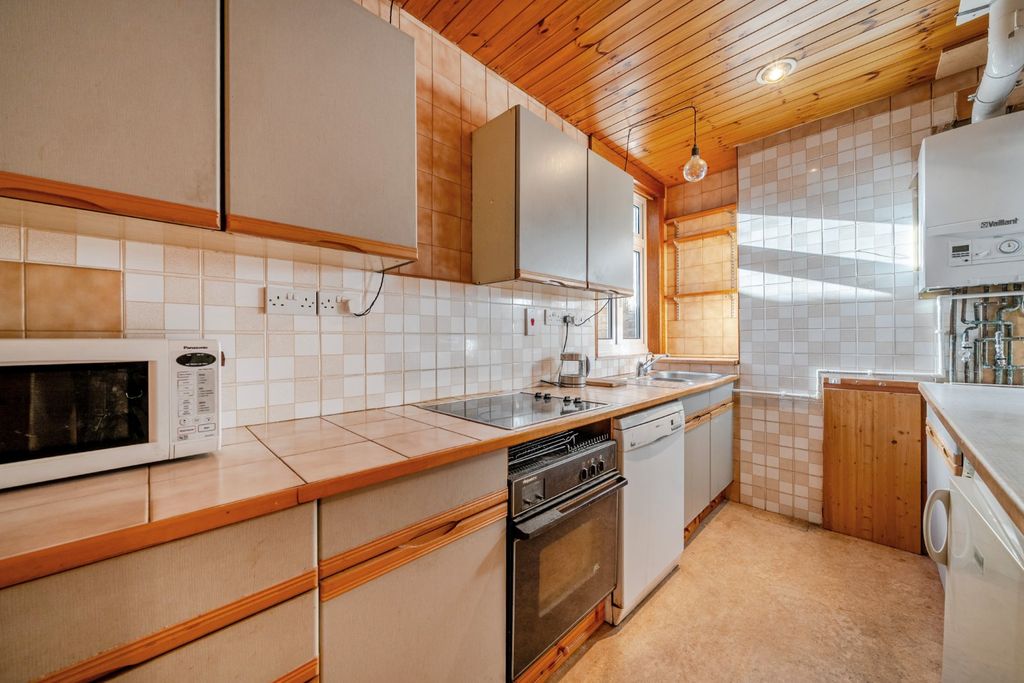 Property photo 3 of 12 Picture No. 05