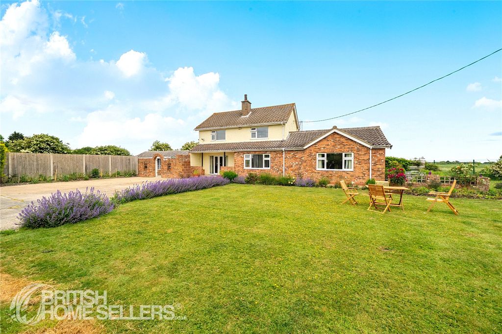 Property photo 3 of 20 Picture No. 22