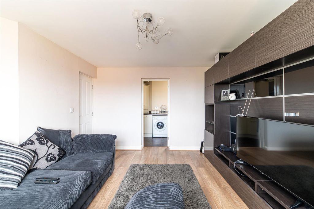 Property photo 3 of 11 Edit-5272.Jpg