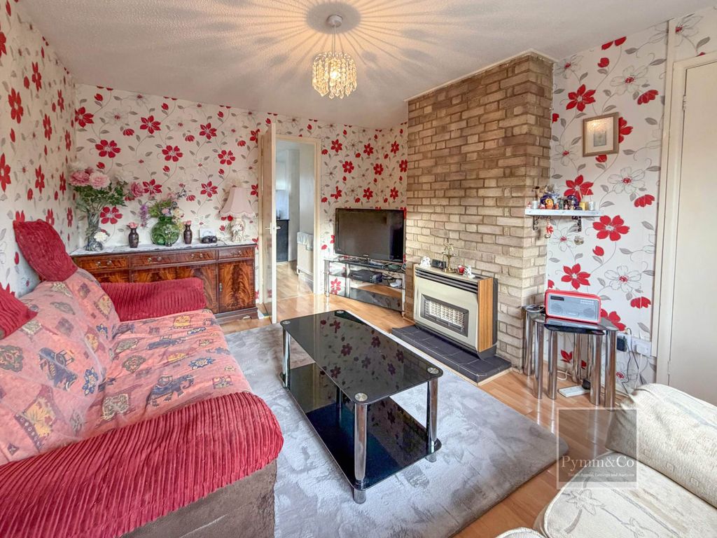 Property photo 3 of 14