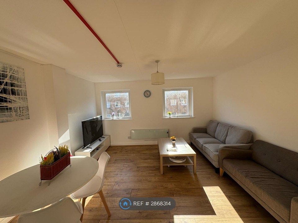 Property photo 3 of 7