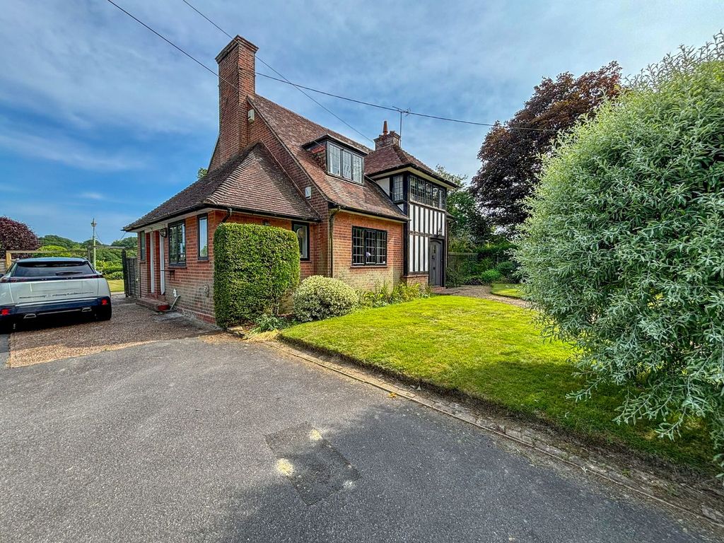 Property photo 1 of 30