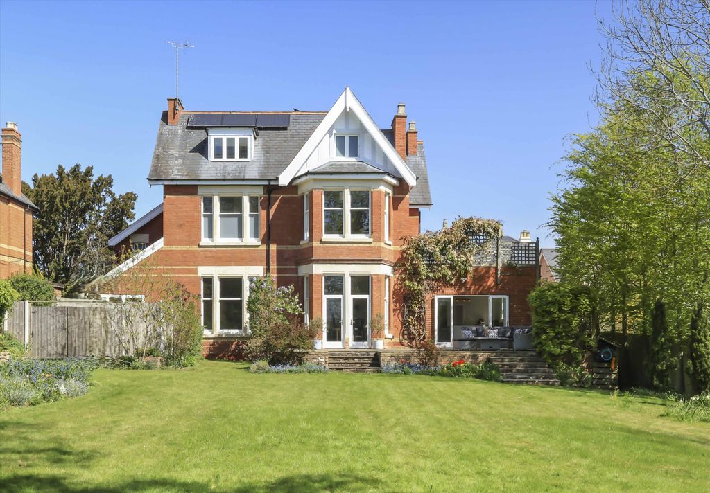 Property photo 1 of 45 Image