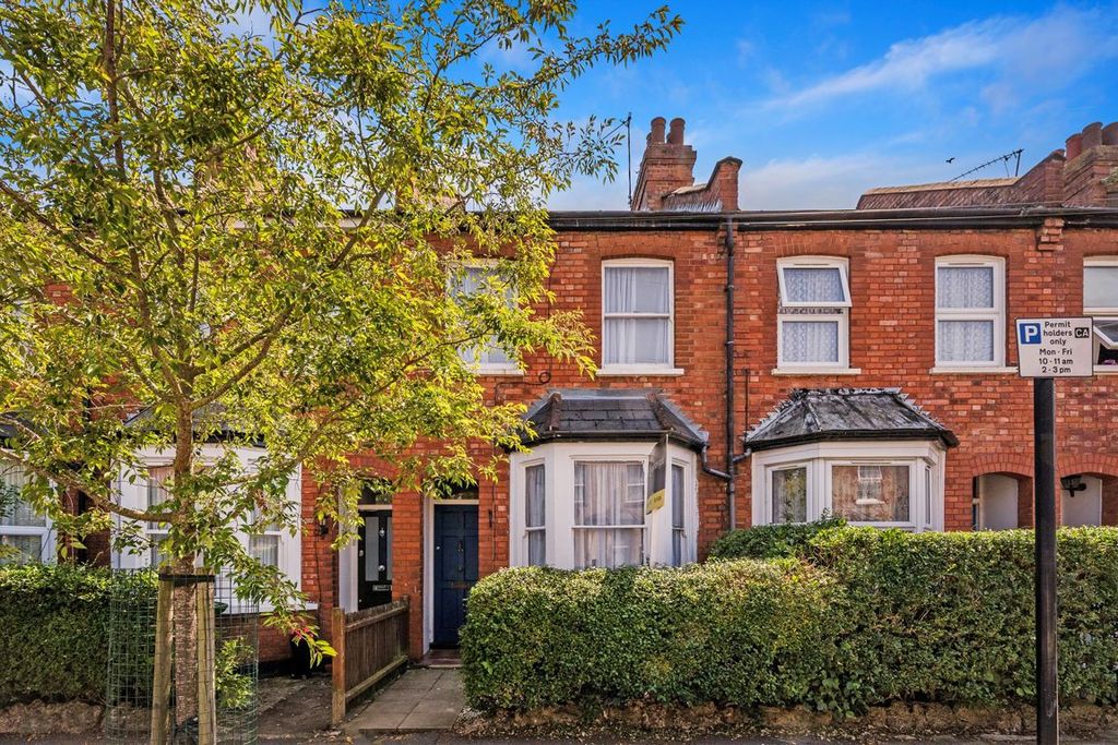 Property photo 1 of 6