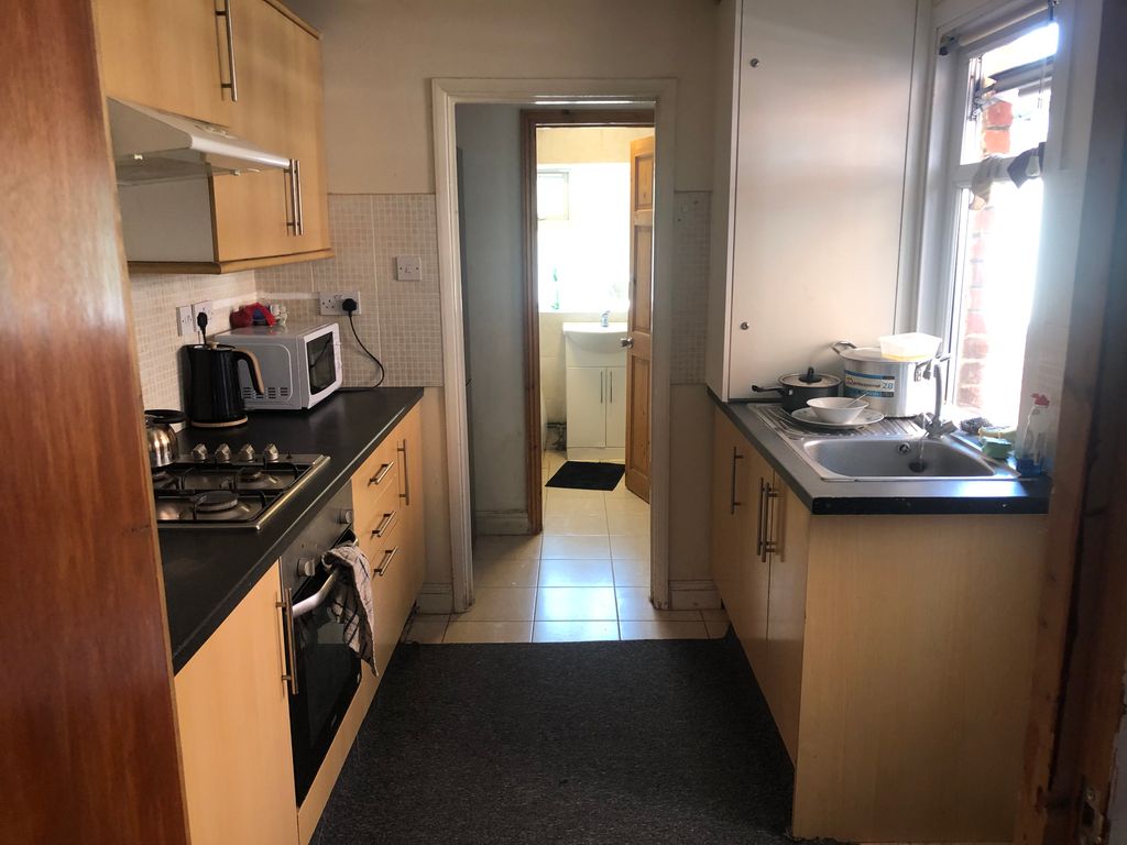 Property photo 2 of 12