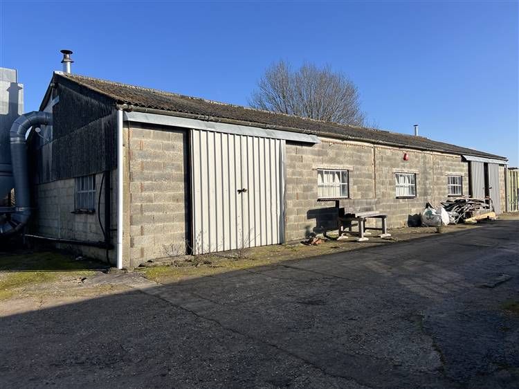 Property photo 1 of 3