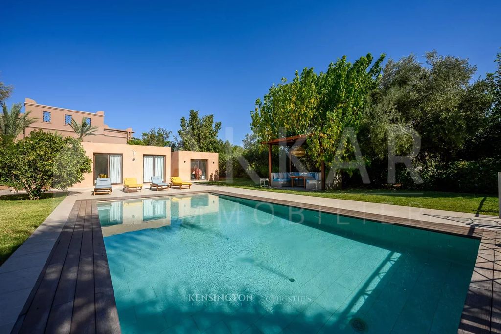 Property photo 1 of 35