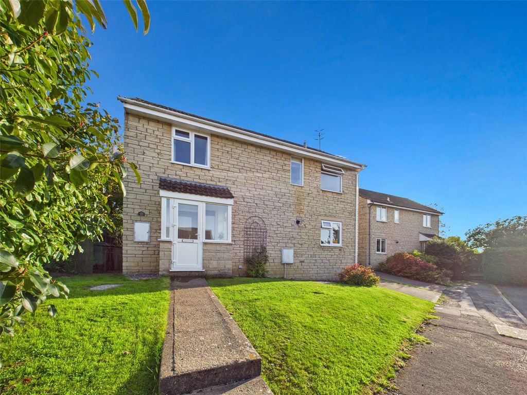 Property photo 2 of 24 Picture No. 37