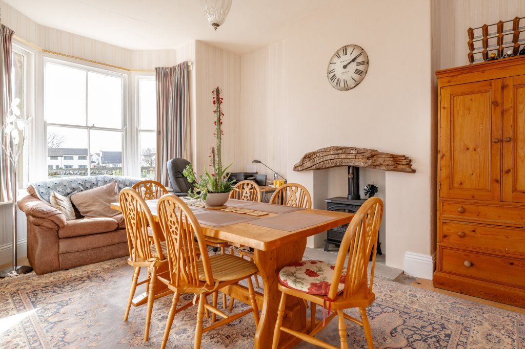 Property photo 3 of 23 Dining Room