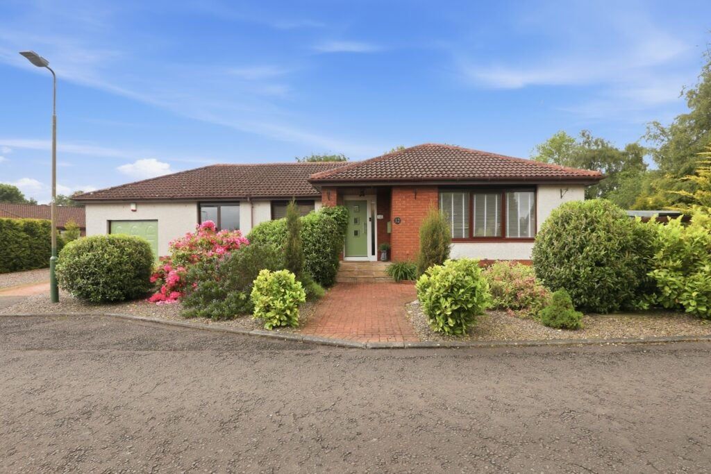 Property photo 1 of 34