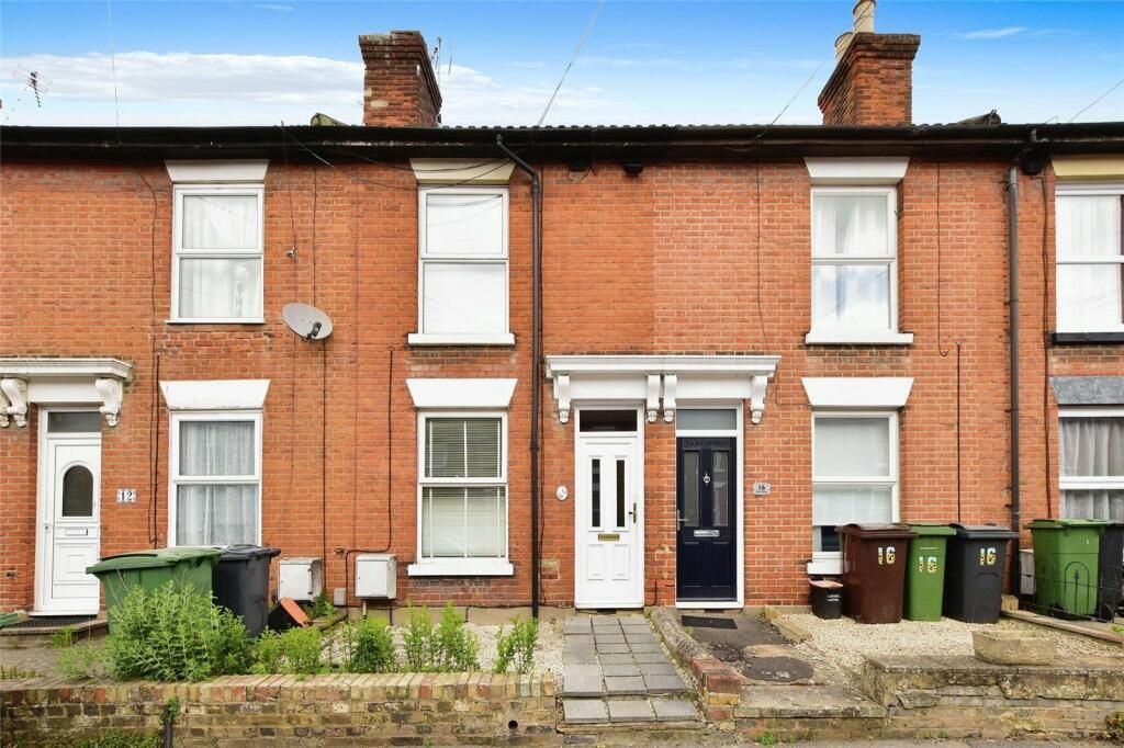 Property photo 1 of 6