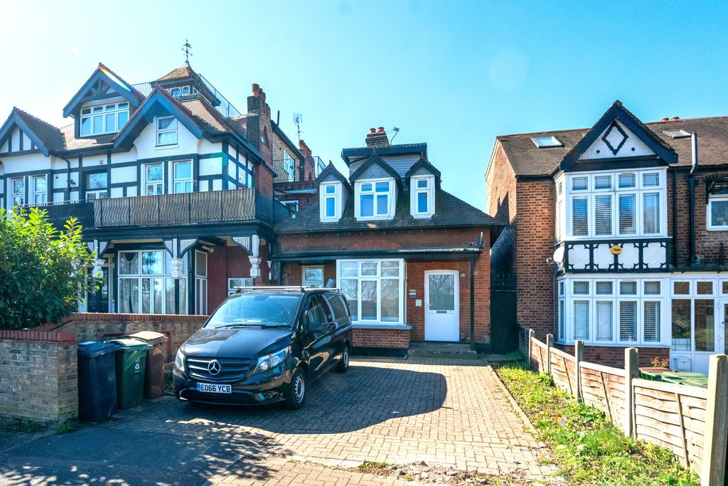 Property photo 1 of 12 Dsc03692-Hdr-Edit