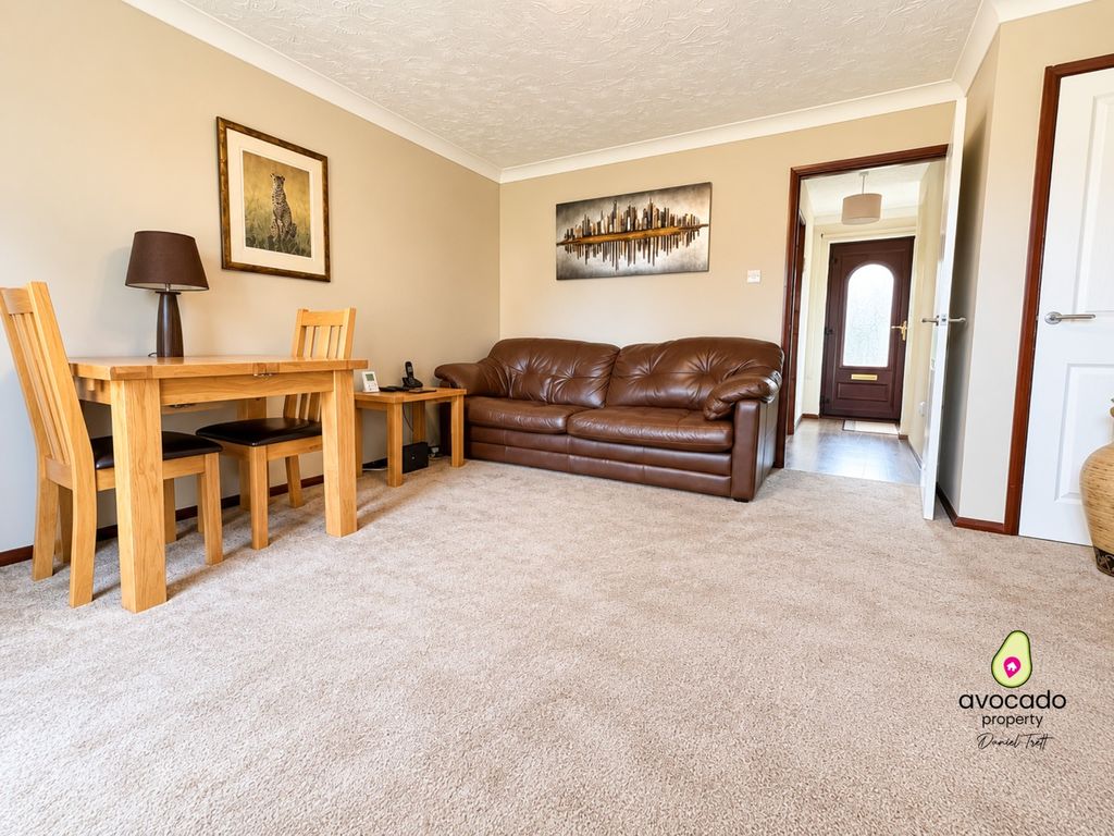 Property photo 2 of 11 5549563