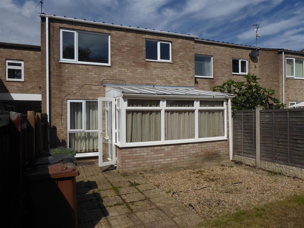 Property photo 1 of 13 7 Holdfield  (13).Jpg