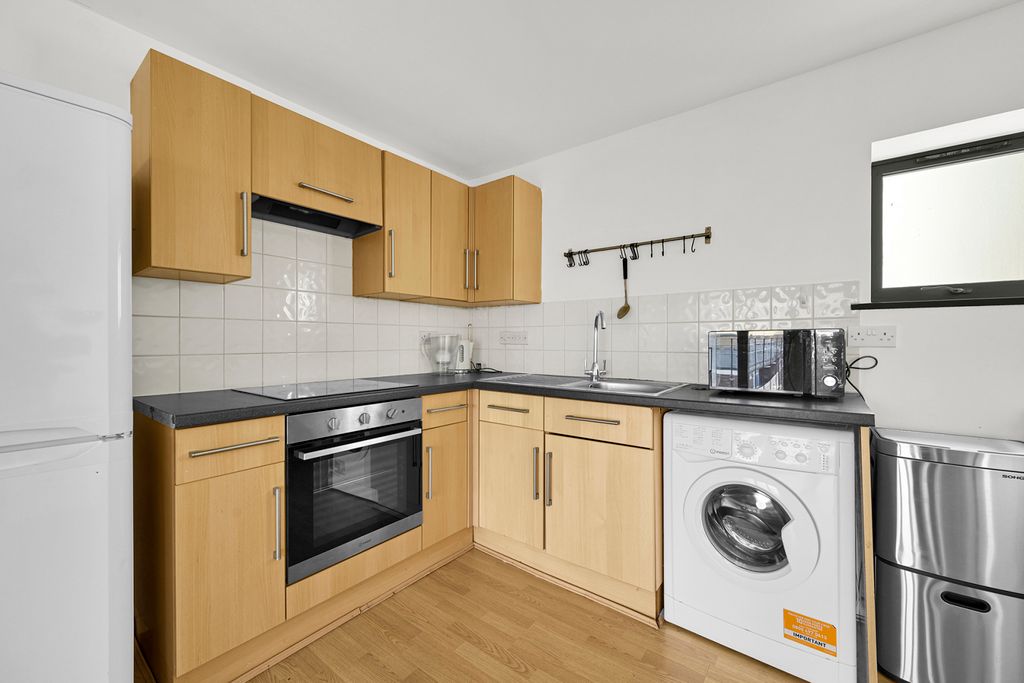 Property photo 3 of 8 Picture No. 03