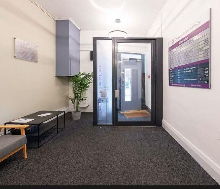 Property photo 3 of 9