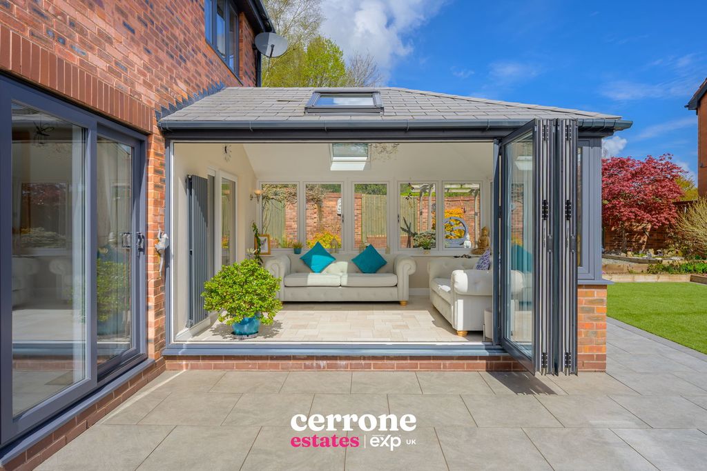 Property photo 2 of 22