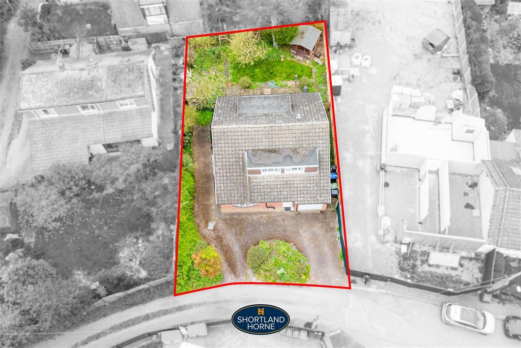 Property photo 2 of 31 Lilium_Outline.Jpg