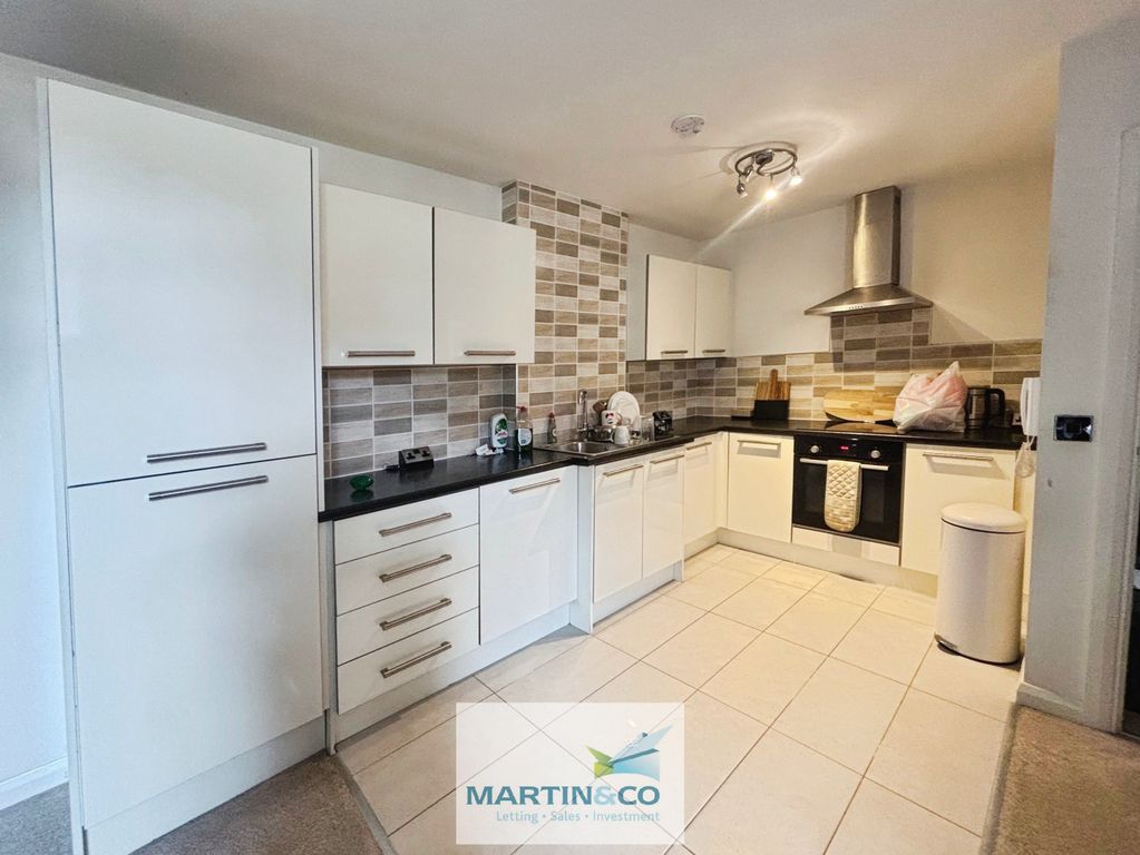 Property photo 2 of 9 302Eea3A--4Bd4-B9B4-0Ebd855CE023-43429-00000B940F1