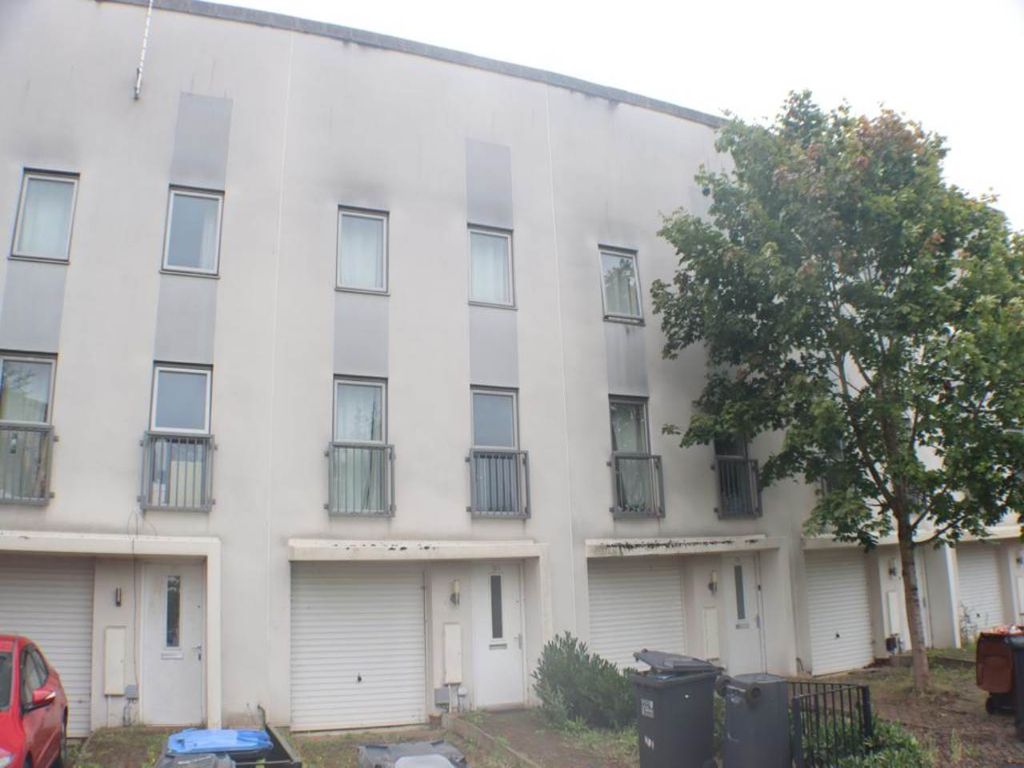 Property photo 1 of 13 0d75Bd4A-284F-42c1-838F-4B128E790c3E