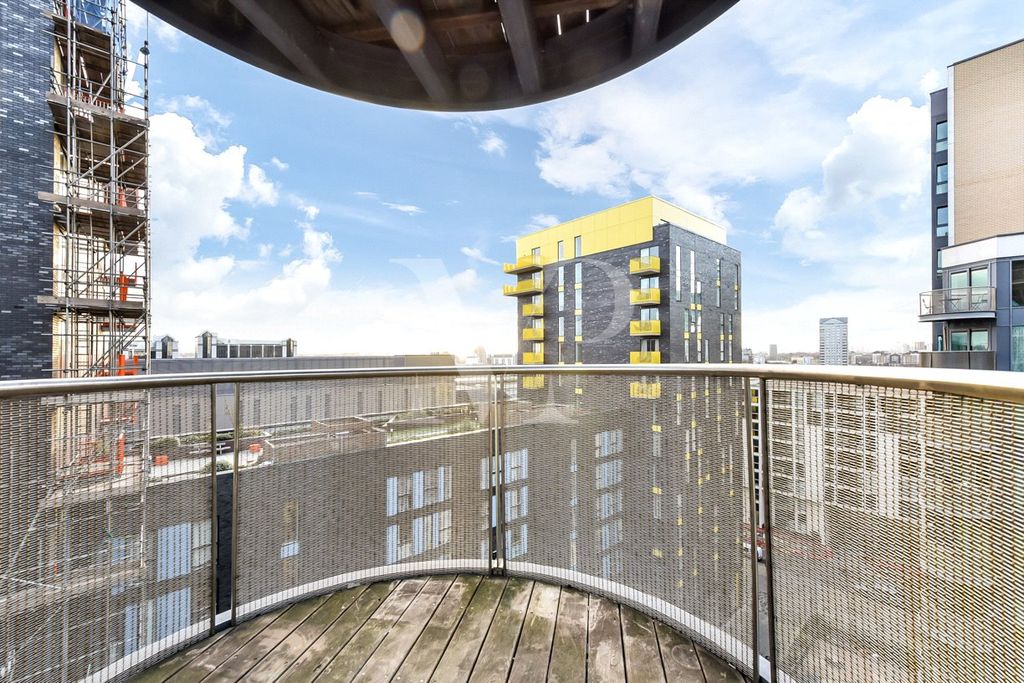 Property photo 2 of 10 Picture No. 06