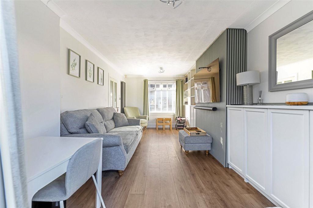 Property photo 3 of 20 Picture No. 03