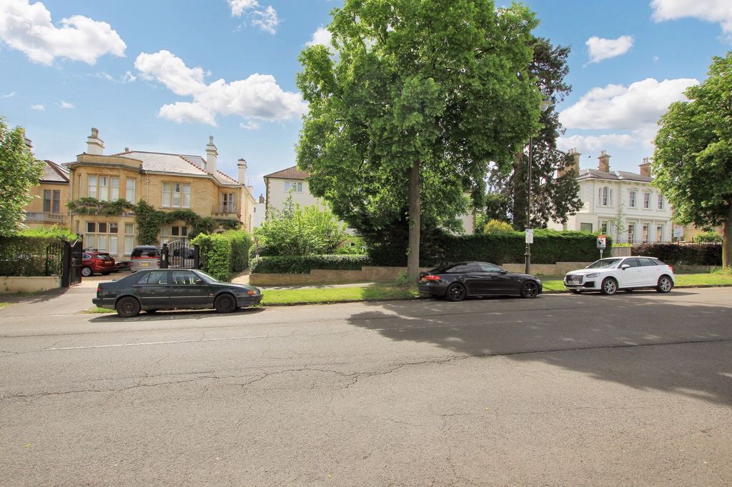 Property photo 1 of 12 Photo 12