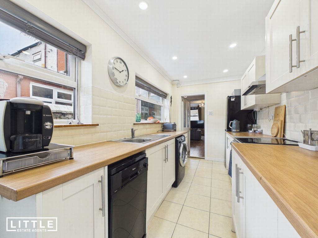 Property photo 2 of 28 Photo 1