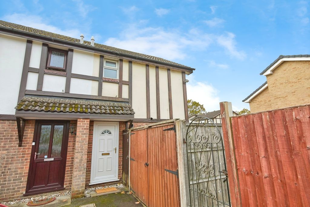 Property photo 1 of 16 Front