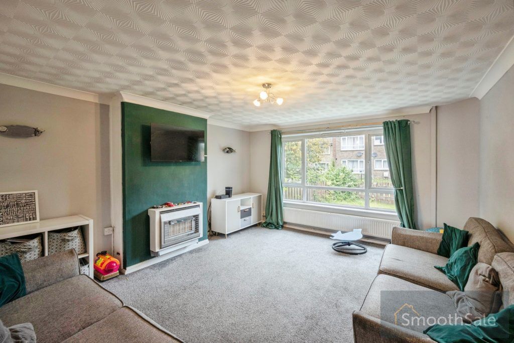 Property photo 3 of 24