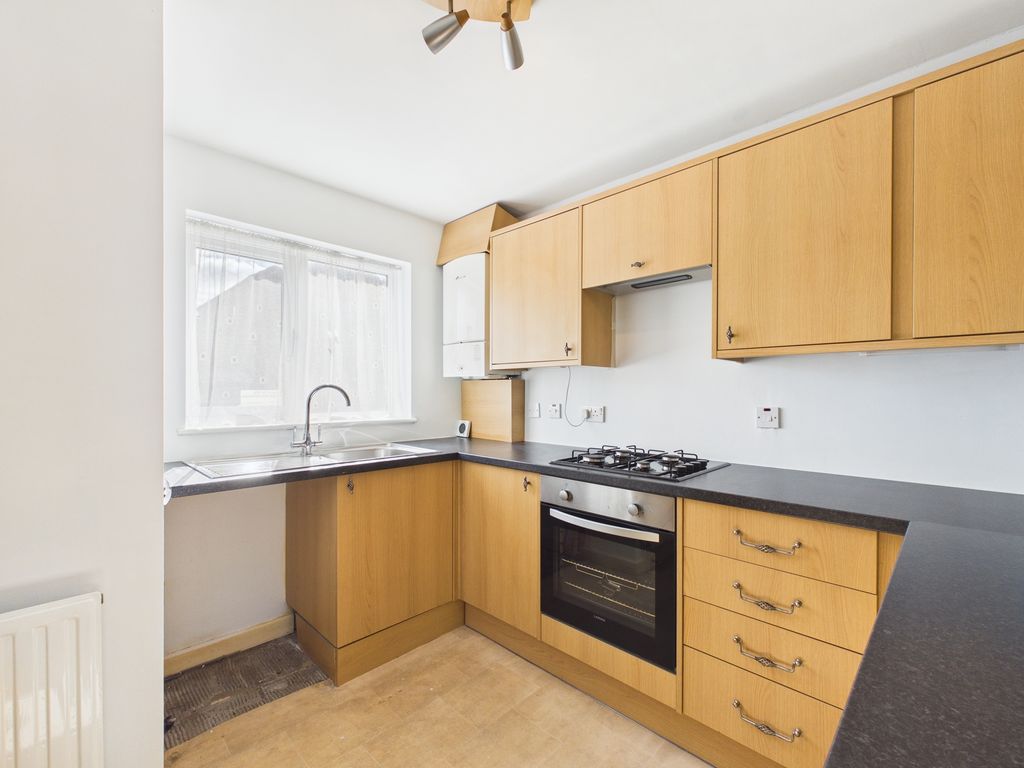 Property photo 2 of 16