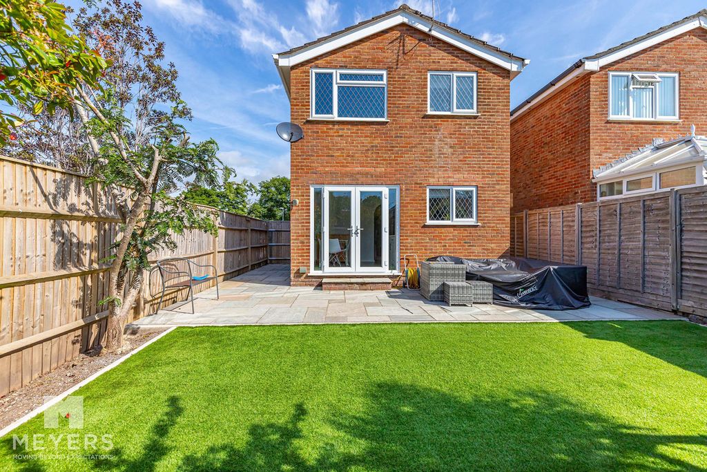 Property photo 3 of 21