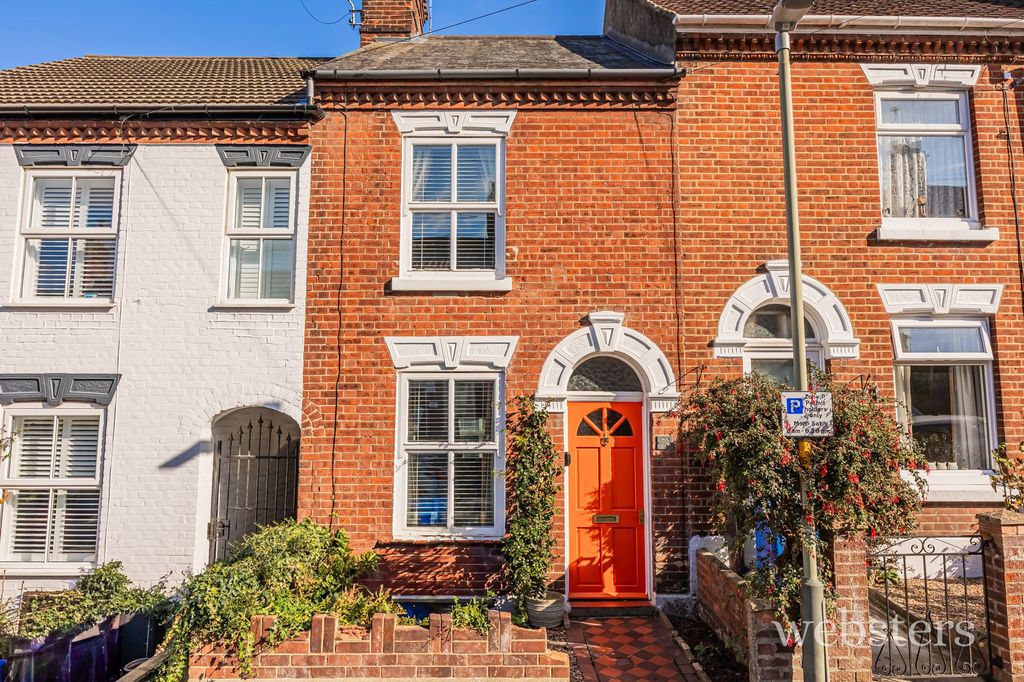 Property photo 1 of 13