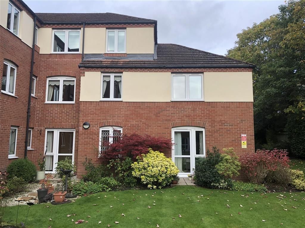 Property photo 2 of 12