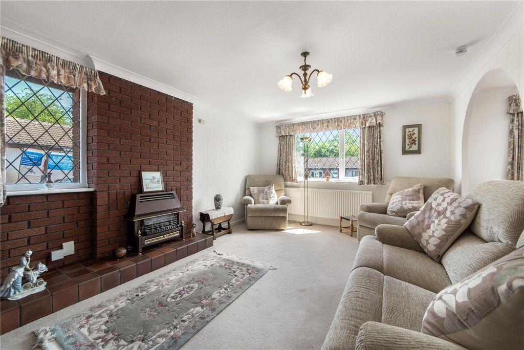 Property photo 2 of 31 Picture No. 01