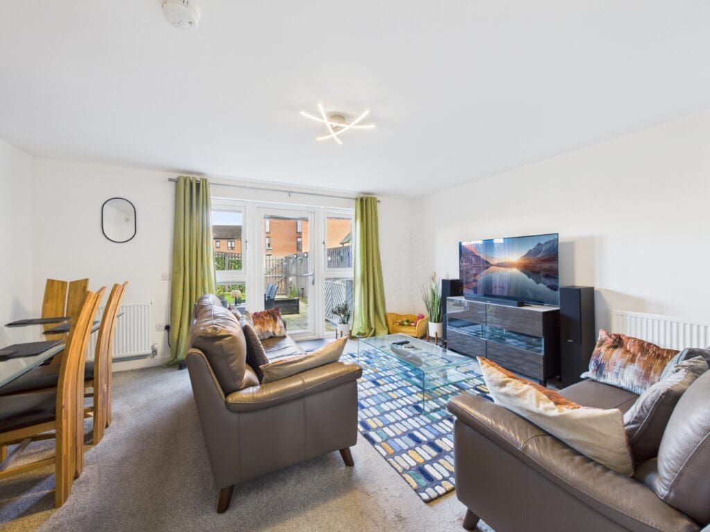 Property photo 3 of 20