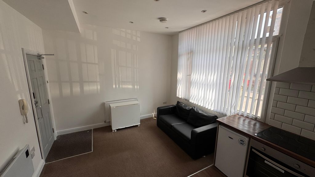 Property photo 2 of 5 Gallery