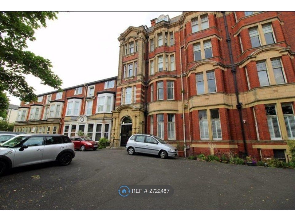 Property photo 3 of 12