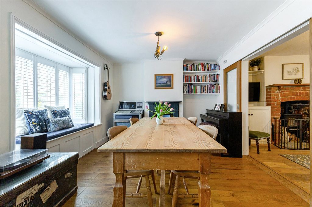 Property photo 2 of 10 Dining Room