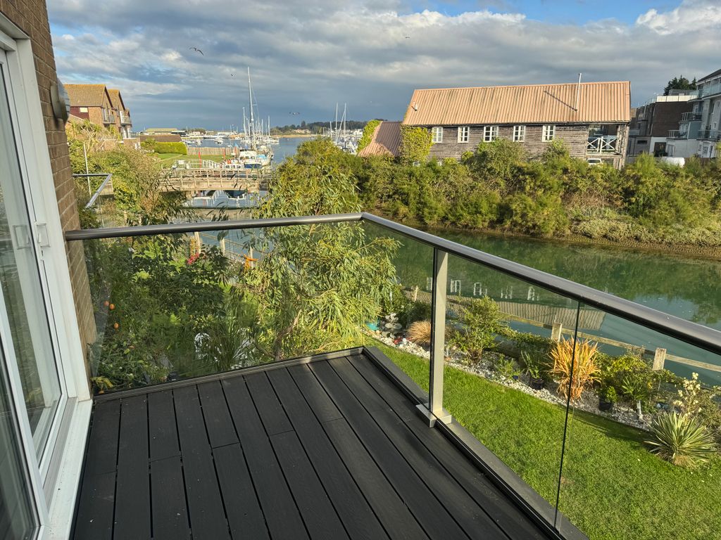 Property photo 1 of 13 Img_4047